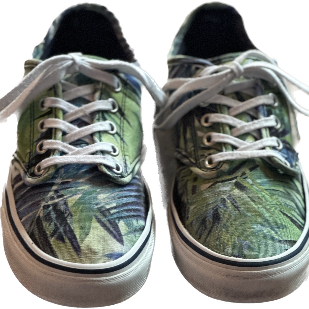 Vans - Women’s size 7.5